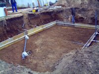 Bau Pool 064